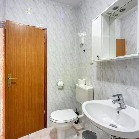 Гостевой дом Punta B 3*