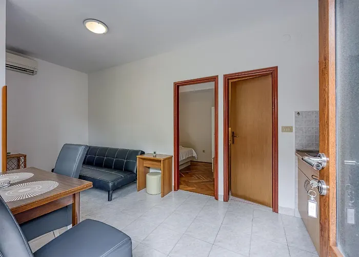 Punta B ゲストハウス ポレッチ