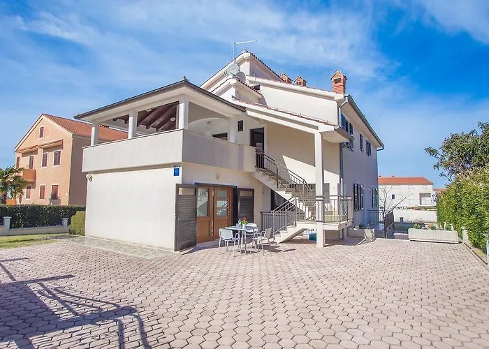 Punta B 3* ポレッチ