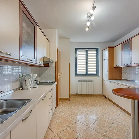 Punta B Casa de hóspedes Poreč