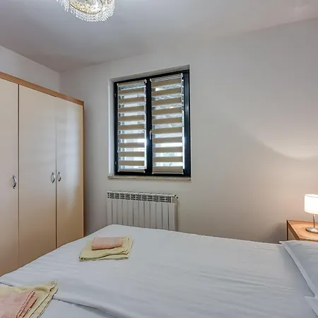 Punta B Pensjonat Poreč